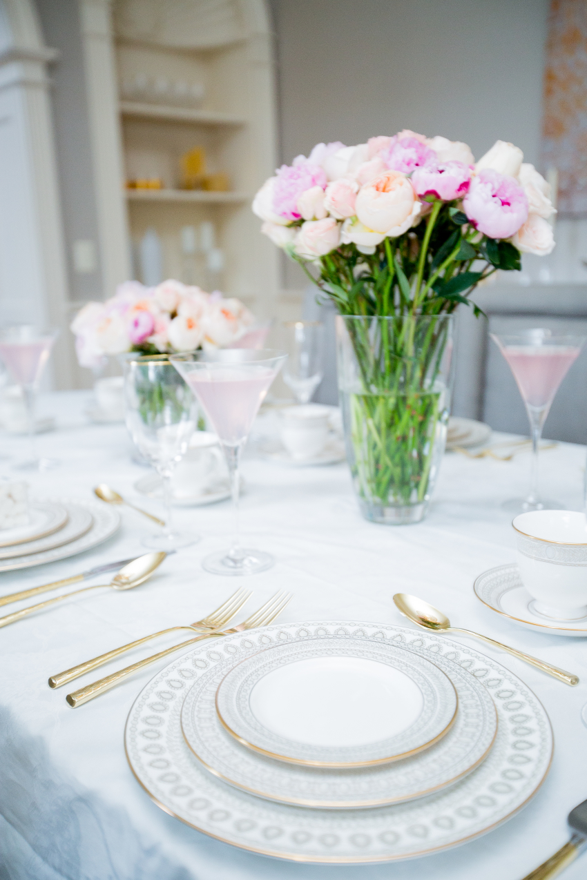 Fine China in gold by Lenox USA on Fashionable Hostess