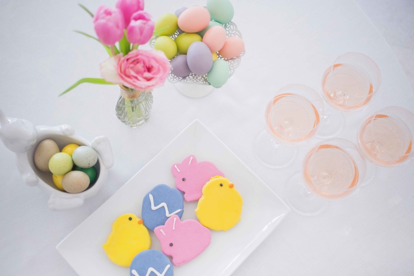 Easter Cookies and treats on Fashionable Hostess