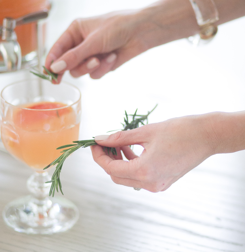 Add thyme to your cocktail by Fashionable Hostess