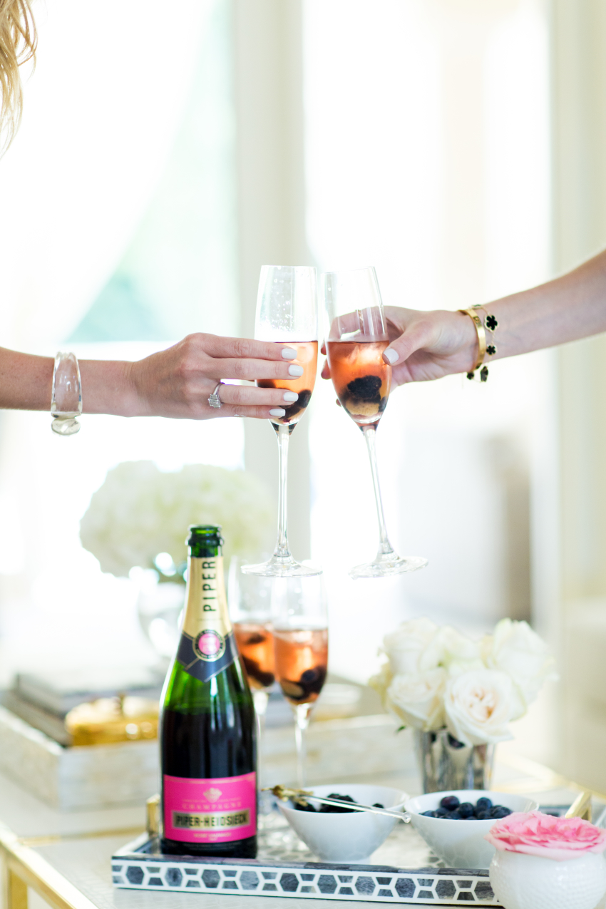 Cheers to Summer cocktails with Piper Rosé Sauvage on Fashionable Hostes