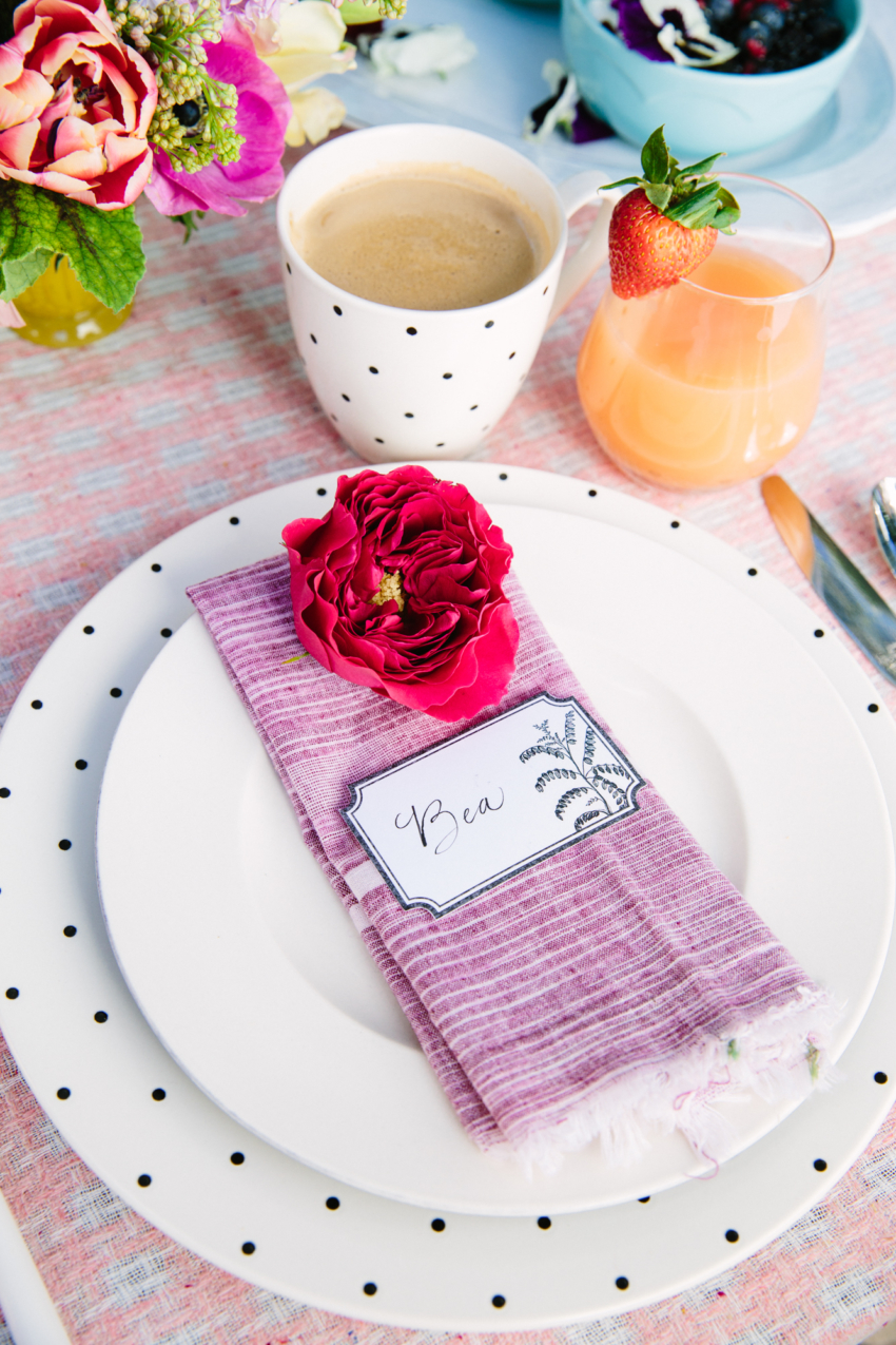 Spring Tablescape Inspiration & Styling Tips - Fashionable Hostess