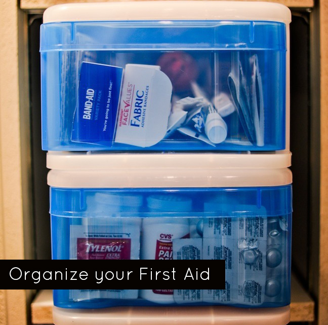 Organize your First Aid - Fashionable Hostess