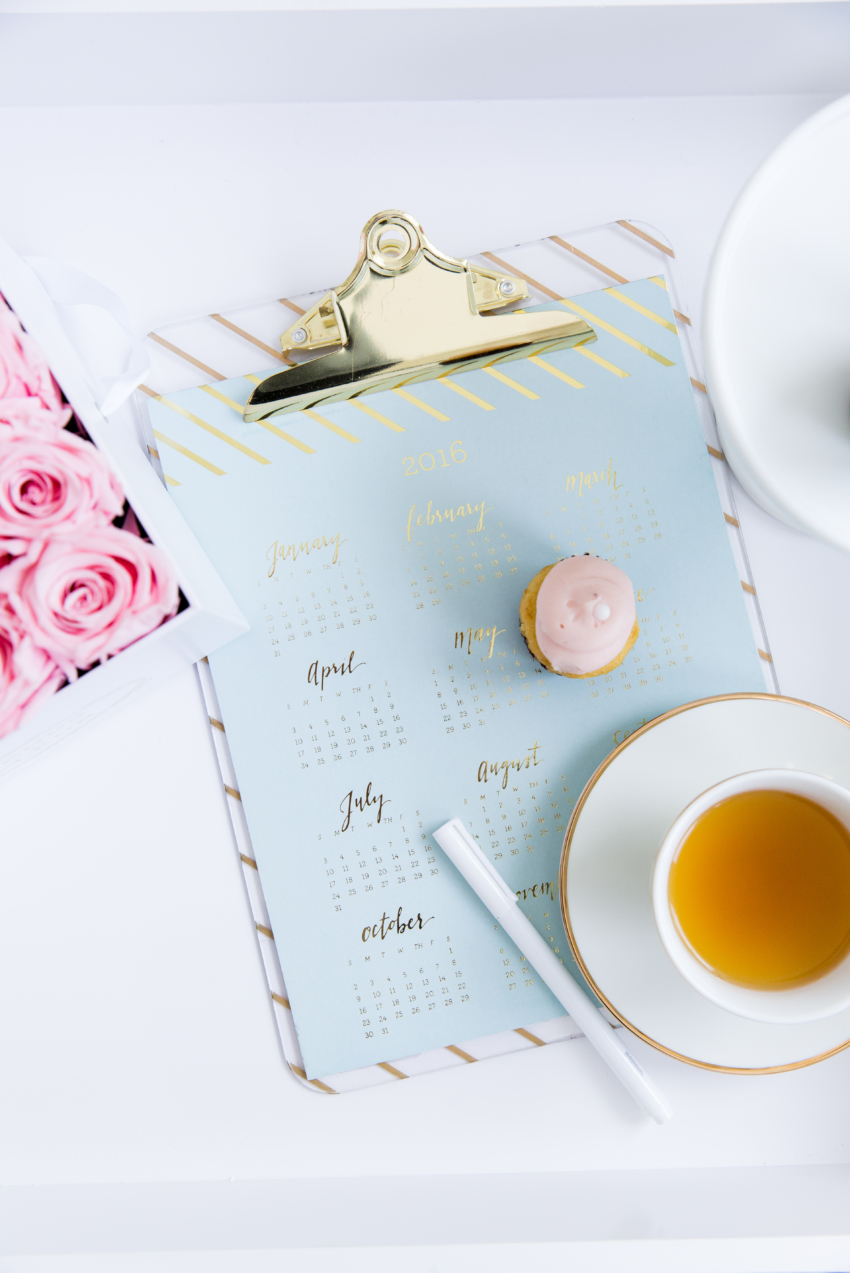 Trendy Calendar and Cupcakes TeaPartyMeeting with H&M Home, Venus Et Fleur by Fashionable Hostess