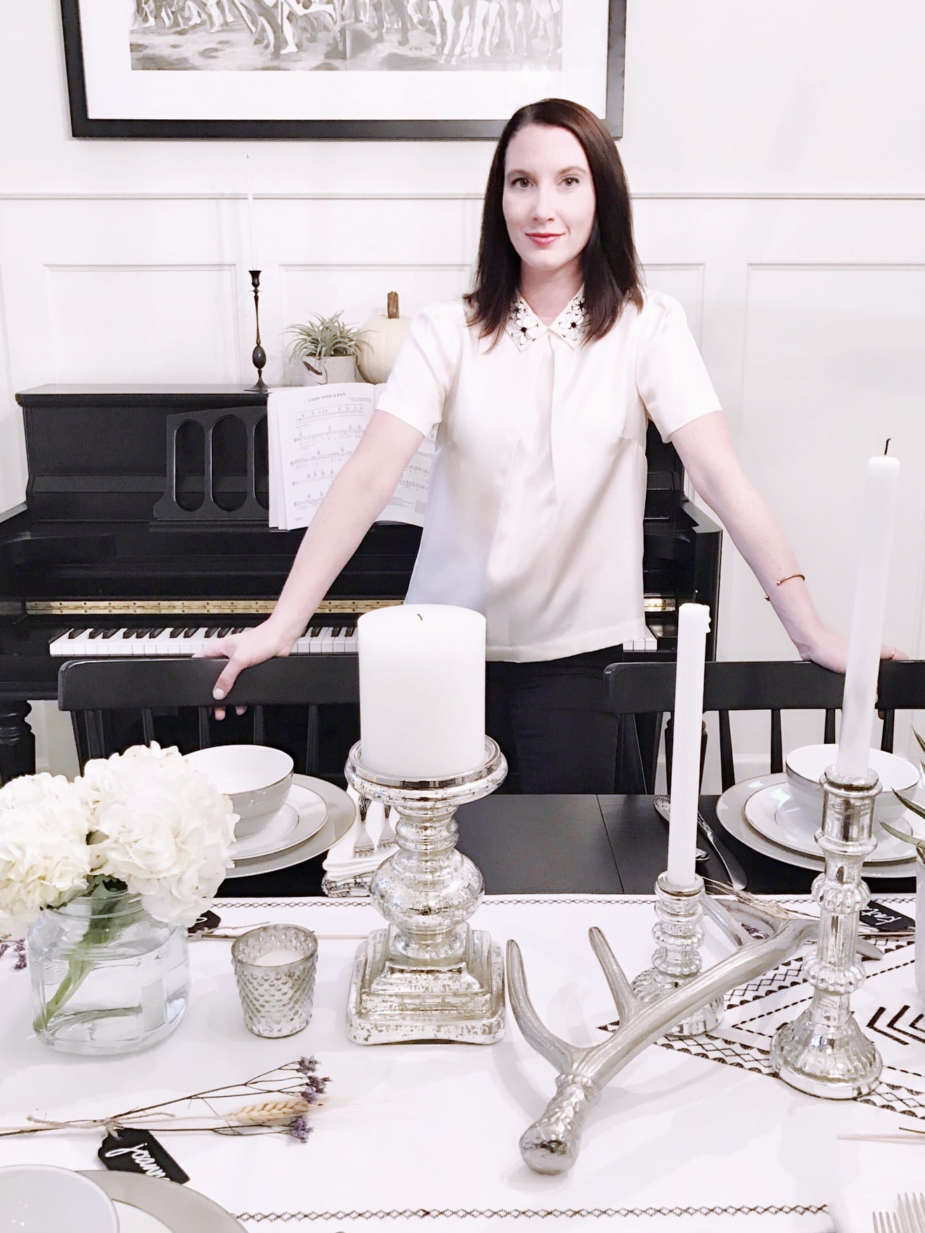 clea-shearer-of-the-home-edit-designs-a-black-and-white-tablescape-on-fashionablehostess2