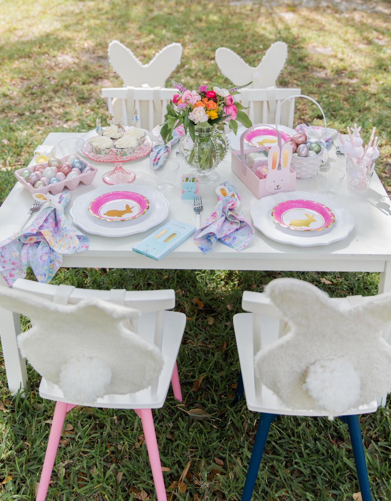 pottery barn kids table