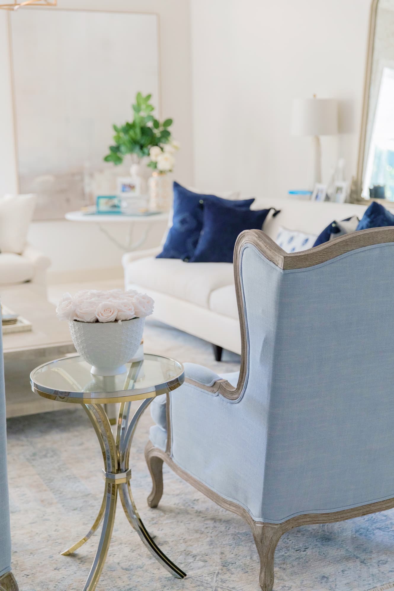 Featured image of post Living Room Kathy Kuo Home Shoppers save an average of 0 0 on purchases with coupons at kathykuohome com with today s biggest discount being 100 off your purchase