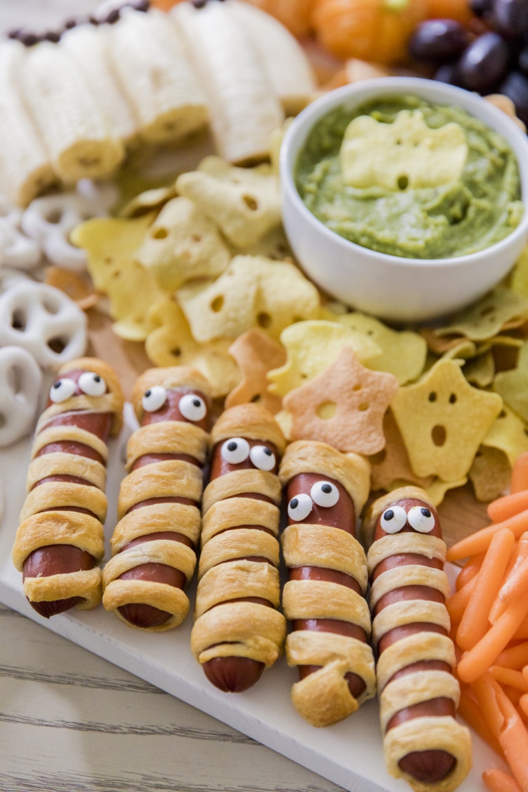 Healthy Halloween Board for the Kids - Fashionable Hostess