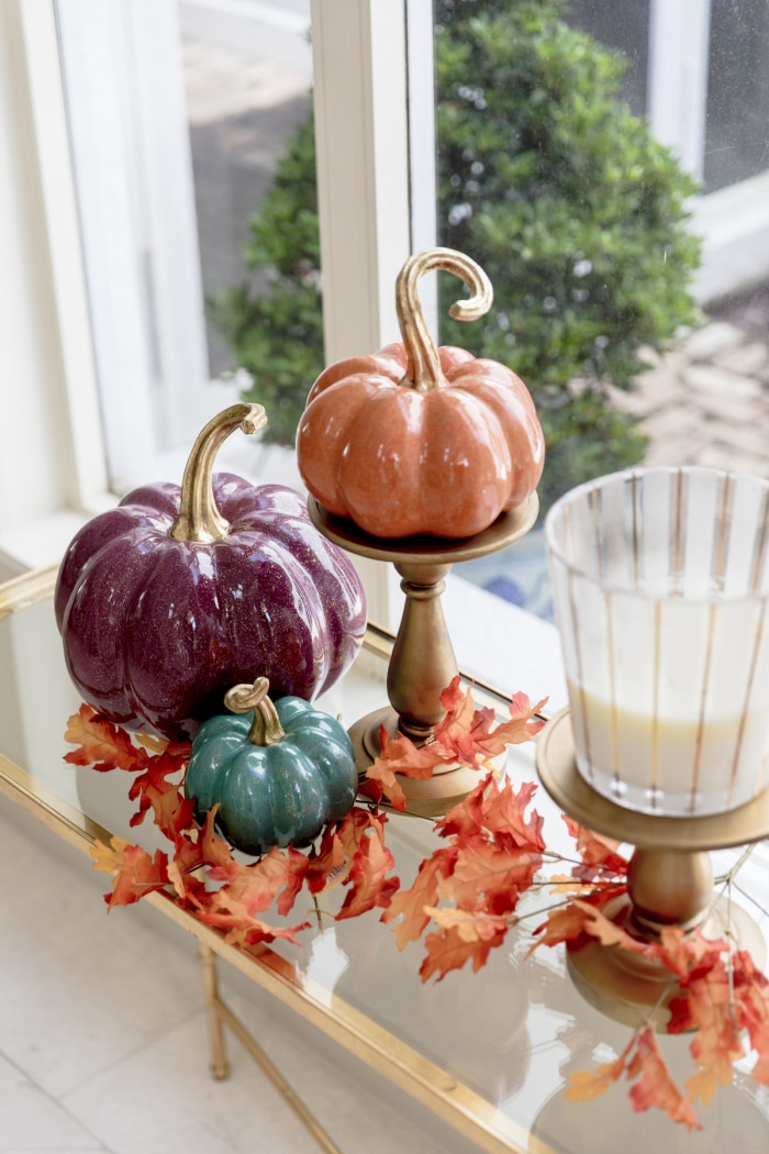 Decorating my Foyer for Fall - Fashionable Hostess