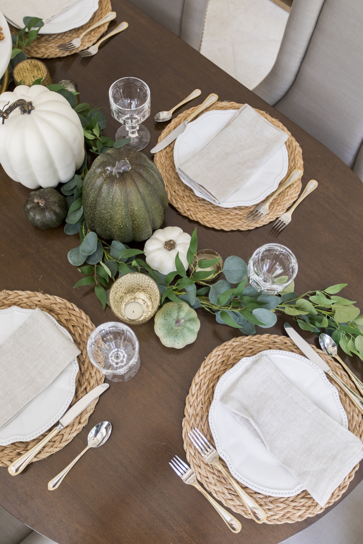 Fall Tablescape - Fashionable Hostess