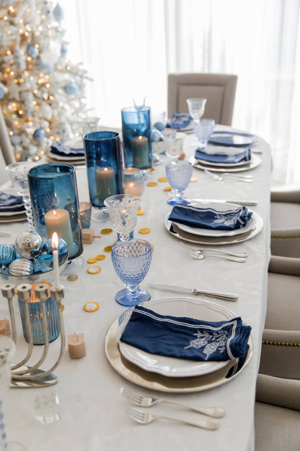 My 2020 Hanukkah Table - Fashionable Hostess