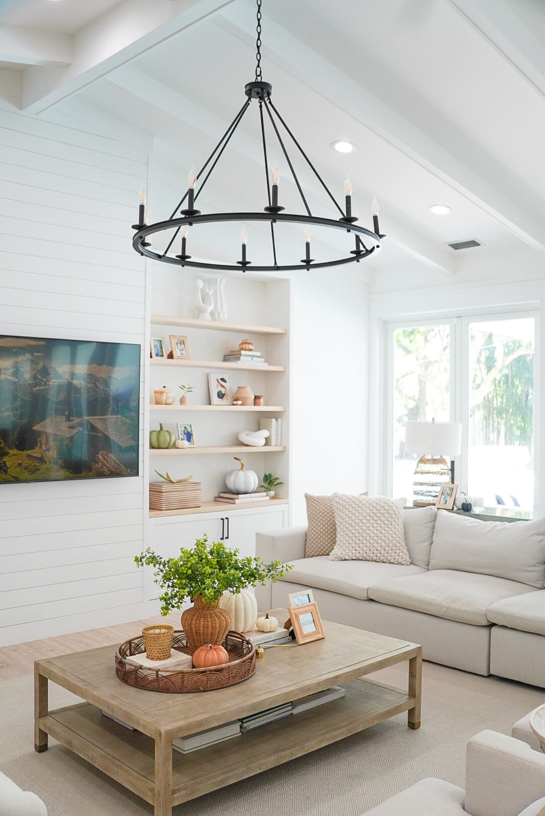 美品 TIME & STYLE Dorf 7万 ホワイト色 Fall Family Room Tour - Fashionable Hostess